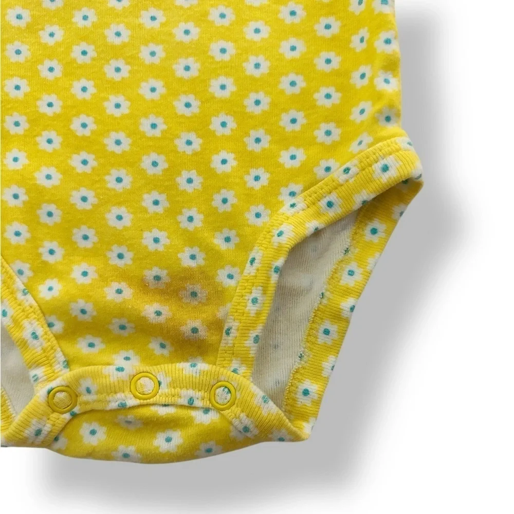 Carter’s | Bundle of Three Long Sleeve Bodysuits (9 mos)